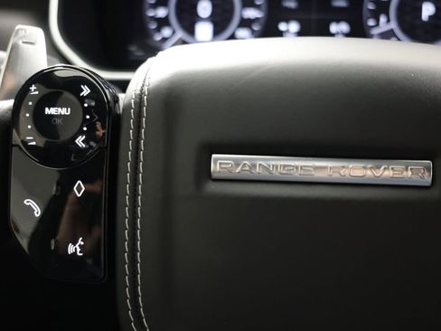 Used 2018 Land Rover Range Rover Sport SVR image 30