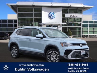 Used 2025 Volkswagen Taos SE