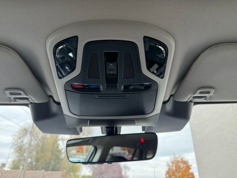 New 2025 Subaru Outback Limited image 19