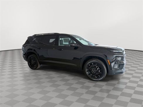 New 2026 Chevrolet Traverse LT w/ Midnight/Sport Edition image 13