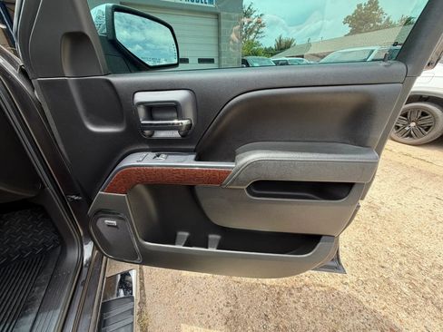 Used 2014 GMC Sierra 1500 SLT w/ SLT Crew Cab Value Package AWD/4WD image 15