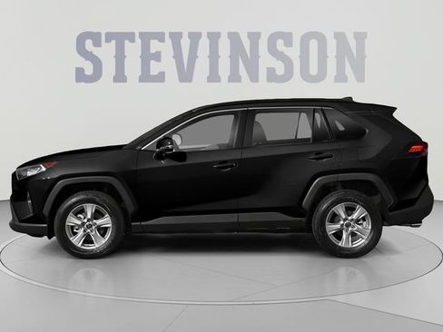 Used 2019 Toyota RAV4 XLE w/ Convenience Package AWD/4WD image 3