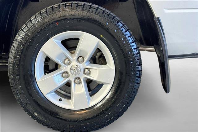 Used 2019 RAM 1500 Classic SLT AWD/4WD image 27