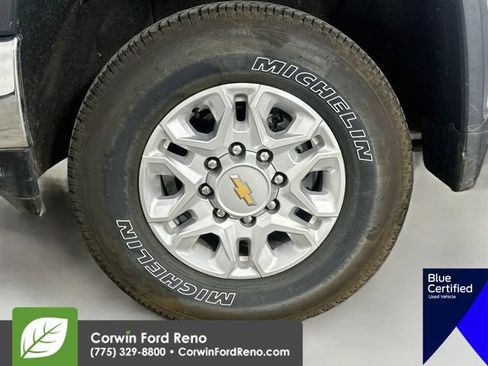 Used 2021 Chevrolet Silverado 2500 LTZ AWD/4WD image 34