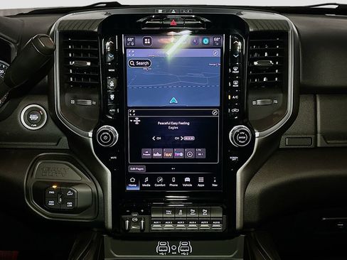 New 2026 RAM 2500 Big Horn AWD/4WD image 9