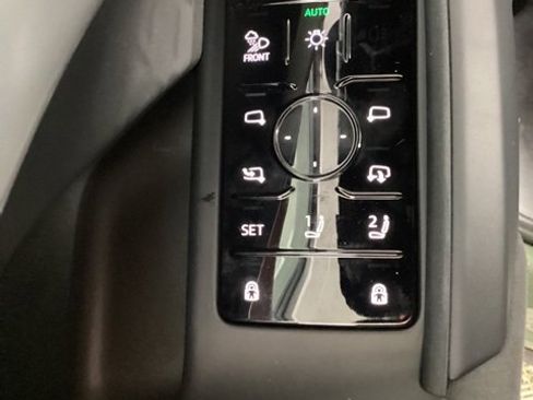 New 2025 Audi SQ5 Premium Plus image 17