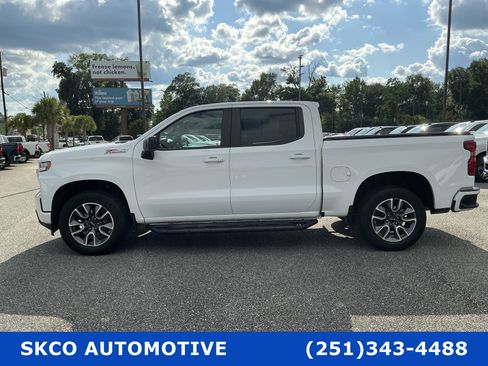 Used 2020 Chevrolet Silverado 1500 RST AWD/4WD image 2