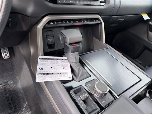 New 2026 Toyota Tundra Platinum AWD/4WD image 14