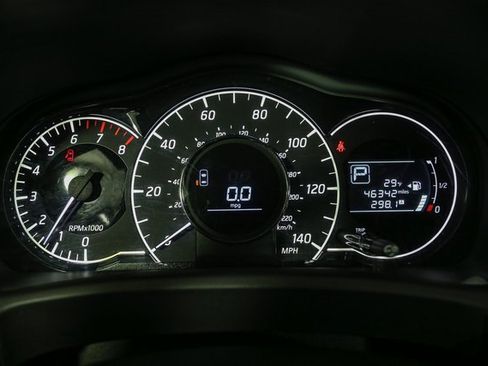 Used 2015 Nissan Versa Note SV image 27