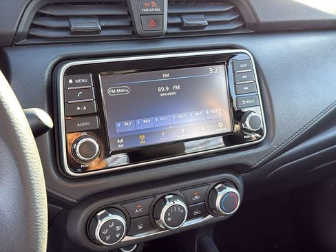 Used 2023 Nissan Versa S w/ Trunk Package image 14