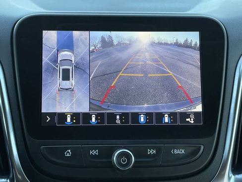 Used 2021 Chevrolet Equinox Premier image 27