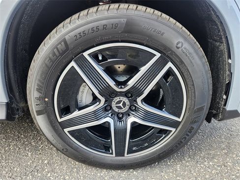 Certified 2026 Mercedes-Benz GLC 300 4MATIC image 23