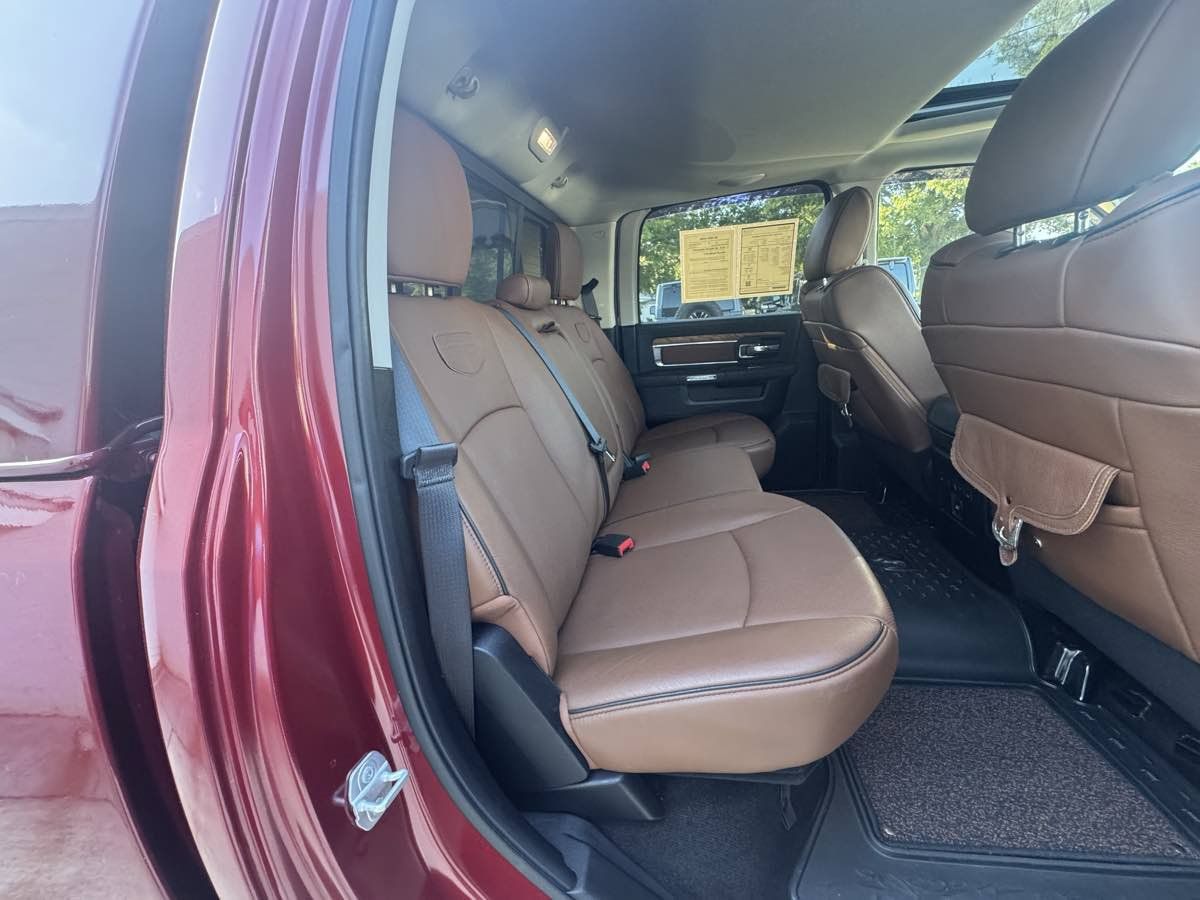 Used 2015 RAM 1500 Laramie Longhorn w/ Convenience Group AWD/4WD image 10