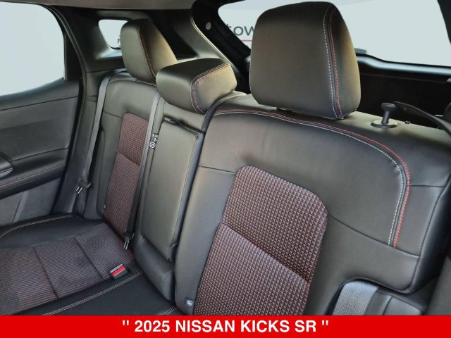 Certified 2025 Nissan Kicks SR AWD/4WD image 34