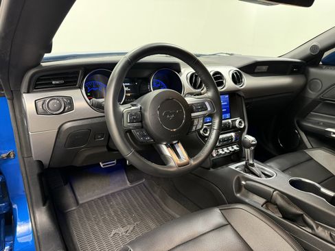 Used 2021 Ford Mustang Premium w/ Pony Package image 21