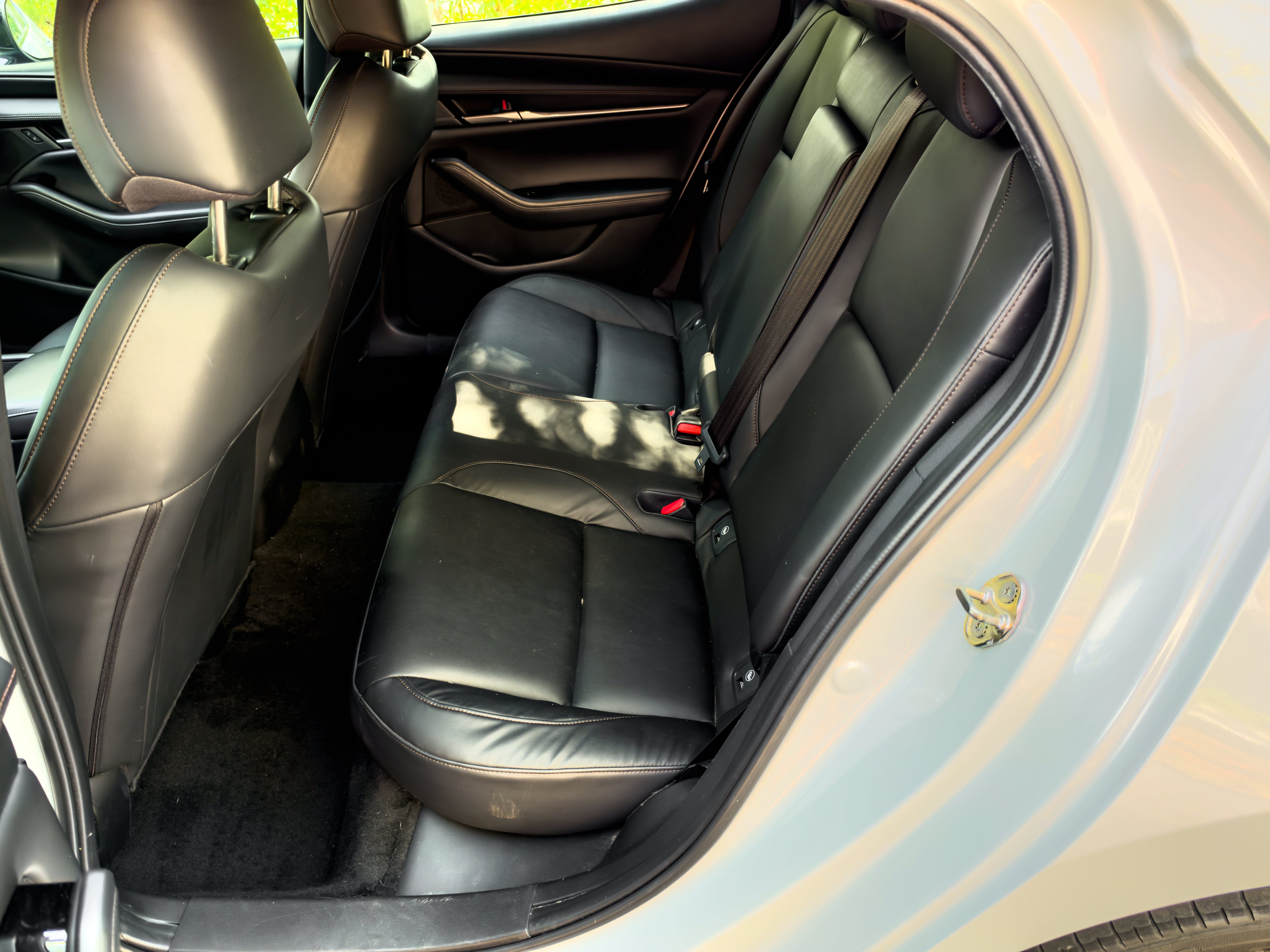 Used 2024 MAZDA MAZDA3 s FWD image 15