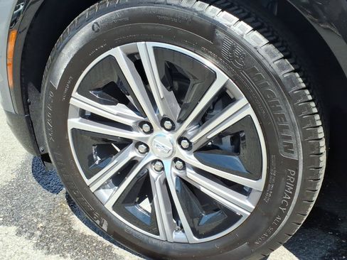 Certified 2024 Cadillac Lyriq Luxury w/ LPO, Floor Liner Package AWD/4WD image 8
