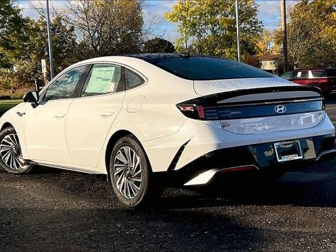 New 2026 Hyundai Sonata Limited image 3