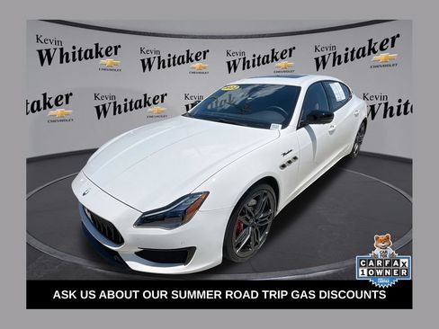 Used 2022 Maserati Quattroporte Modena RWD image 1