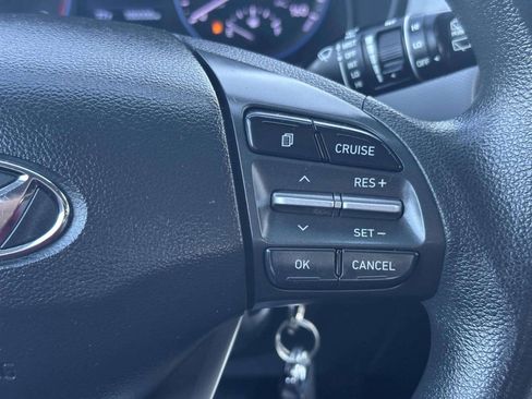 Used 2020 Hyundai Kona SE FWD image 28