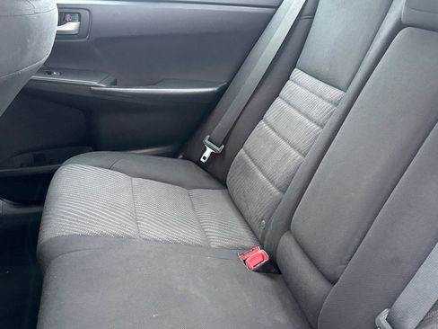 Used 2017 Toyota Camry LE image 13