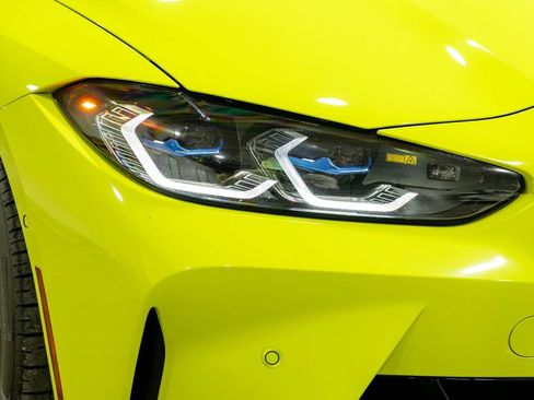 Used 2024 BMW M4 Competition RWD image 11