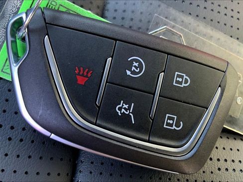 New 2026 Cadillac Lyriq Sport RWD image 35
