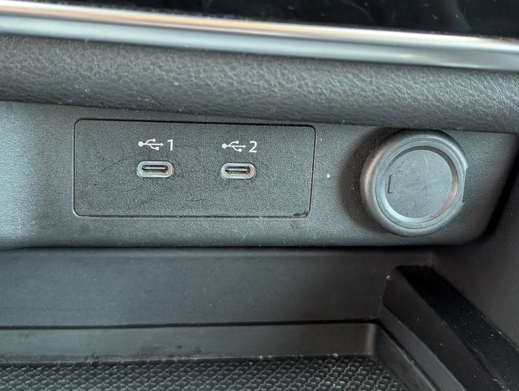 Used 2024 Nissan Rogue S AWD/4WD image 21