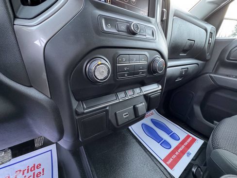 Used 2020 Chevrolet Silverado 1500 W/T image 46