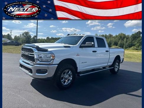 Used 2021 RAM 2500 Tradesman AWD/4WD image 1