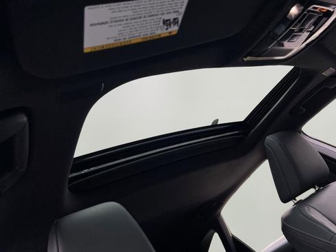 Certified 2025 Lexus RX 350 Premium image 9