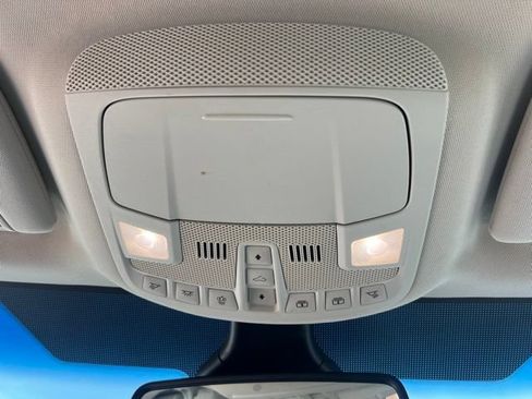 Used 2020 Ford Edge Titanium w/ Equipment Group 301A AWD/4WD image 35