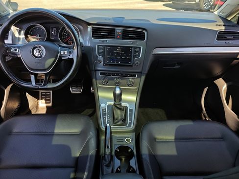 Used 2017 Volkswagen Golf Alltrack SE AWD/4WD image 15