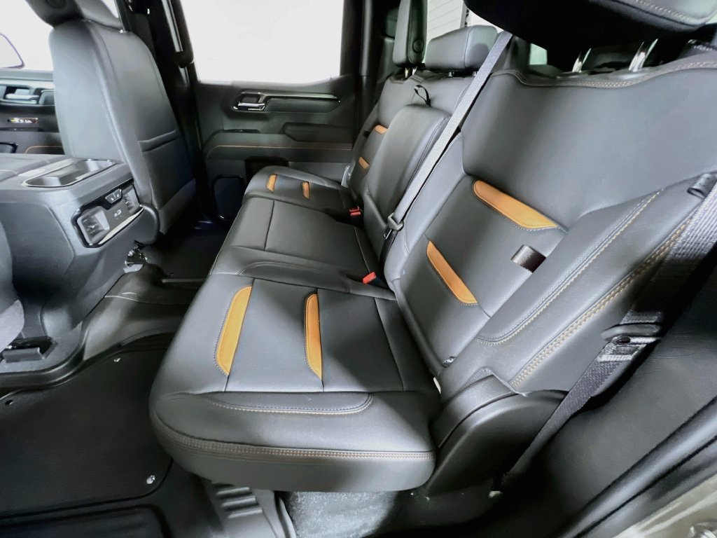 New 2026 GMC Sierra 1500 AT4 w/ AT4 Premium Package AWD/4WD image 19