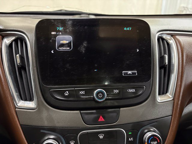 Used 2018 Chevrolet Malibu LT w/ Leather Package FWD image 36