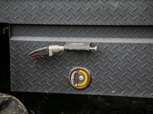 Used 1999 Ford F250 4x4 Crew Cab Super Duty image 35