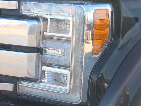 Used 2018 Ford F450 Platinum w/ Platinum Ultimate Package image 4