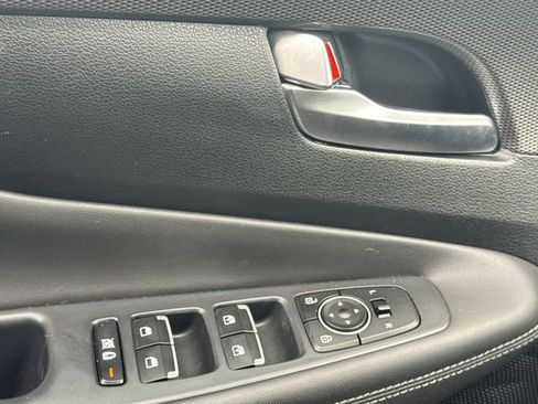 Used 2020 Hyundai Santa Fe SEL image 24