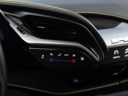Used 2021 Ferrari SF90 Stradale AWD/4WD image 32