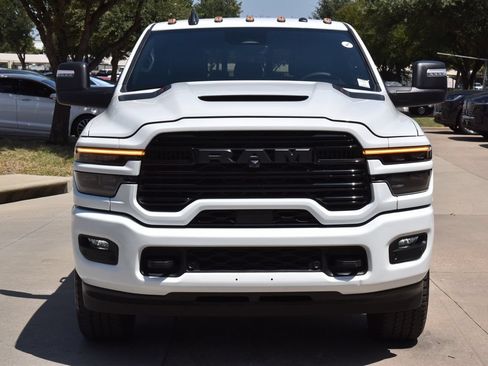 Used 2025 RAM 2500 Laramie w/ Night Edition AWD/4WD image 3