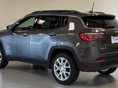 Used 2023 Jeep Compass Latitude w/ Sun and Sound Group