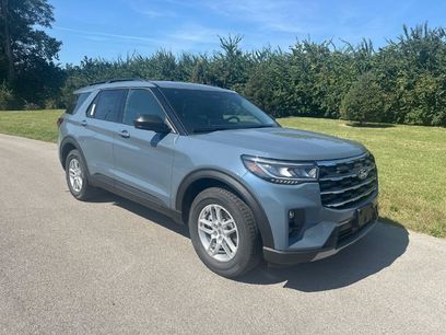 New 2027 Ford Explorer Active w/ Active Comfort Package