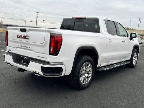 Used 2025 GMC Sierra 1500 Denali image 9
