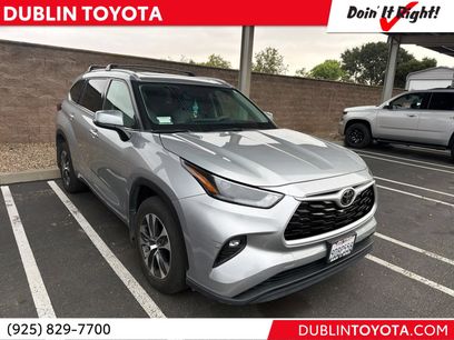 Used 2022 Toyota Highlander XLE