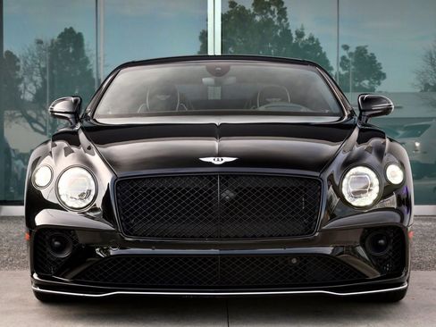 Used 2022 Bentley Continental GT Speed image 14