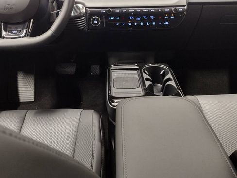 New 2026 Hyundai Ioniq 5 XRT AWD/4WD image 41