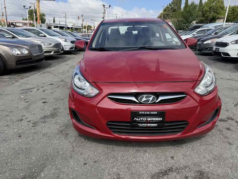 Used 2014 Hyundai Accent GLS FWD image 2