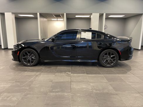 Used 2023 Dodge Charger R/T w/ Blacktop Package RWD image 6