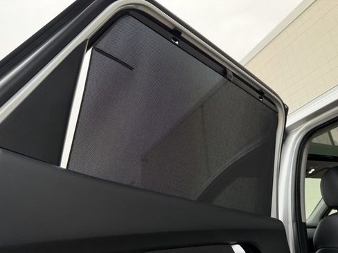 Used 2019 Hyundai Santa Fe Limited image 38