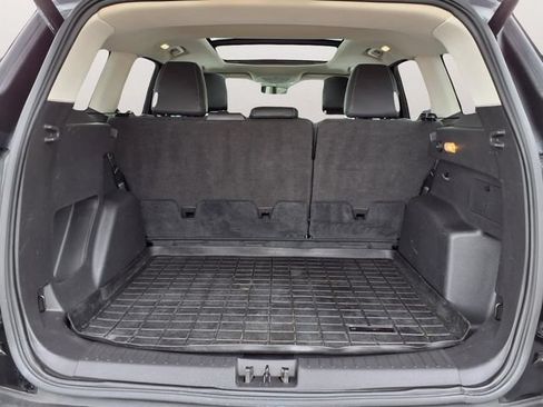Used 2019 Ford Escape SEL AWD/4WD image 20